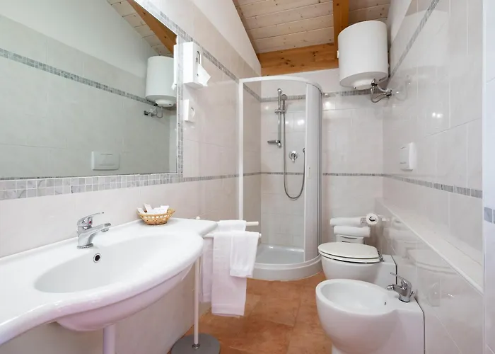 Lola Piccolo Hotel